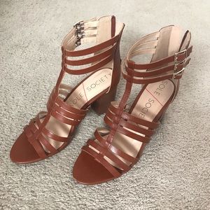 Sole Society ELISE Gladiator Heel in Lt Luggage